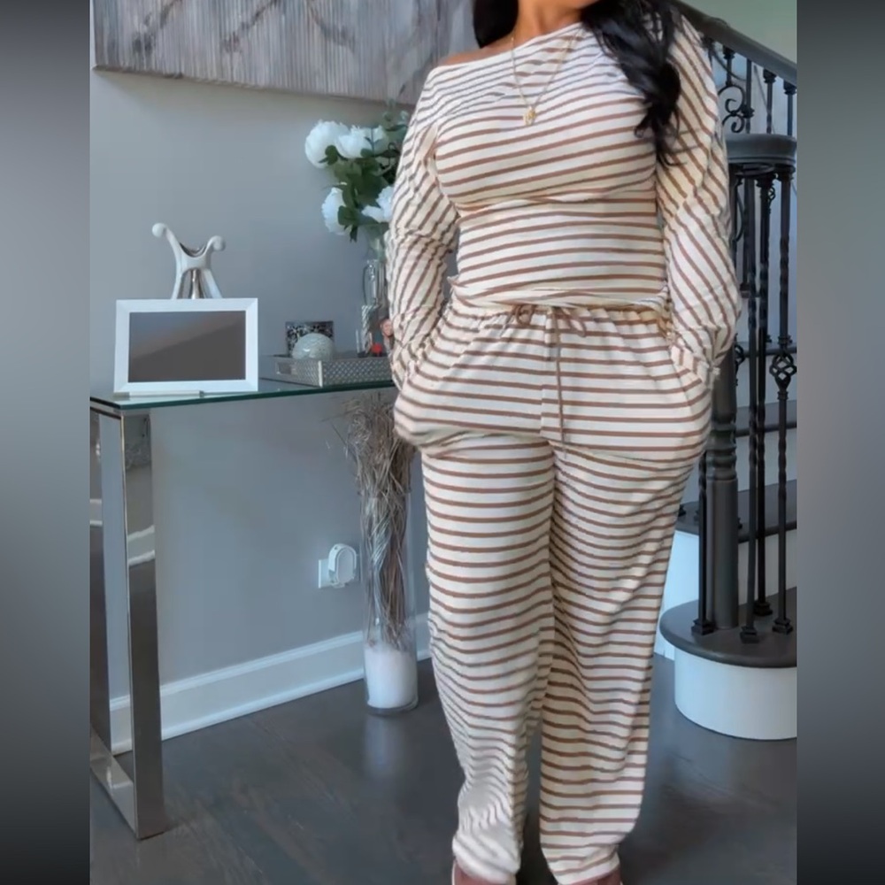 Striped Two-Piece Loungewear Set in Cream and Brown - Picture 3 of 9